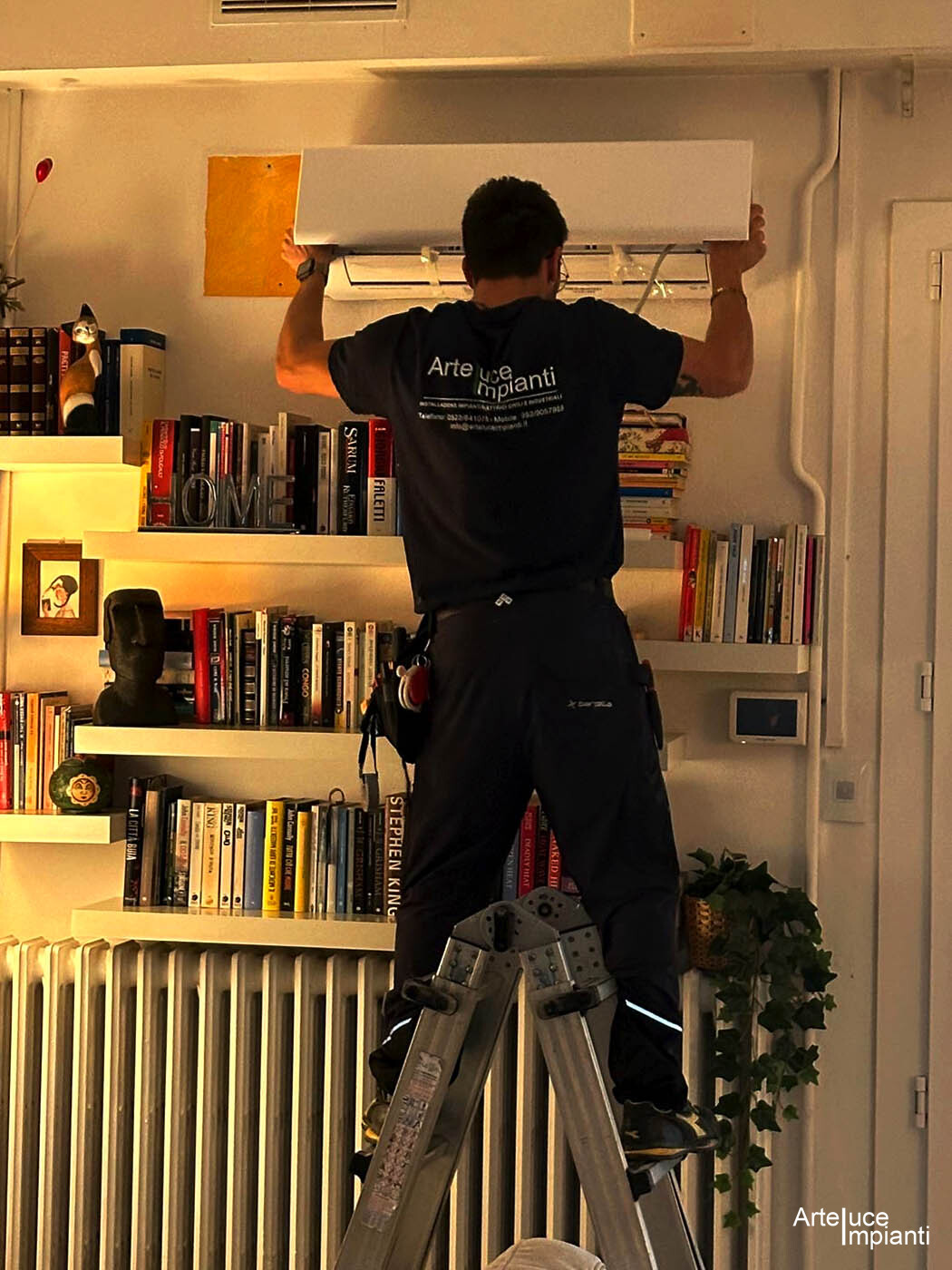 Manutenzione del condizionatore: la guida pratica per aria fresca e bollette leggere | ARTELUCE IMPIANTI